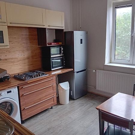 Holub Apartment In City Centrum Komarov ภายนอก รูปภาพ